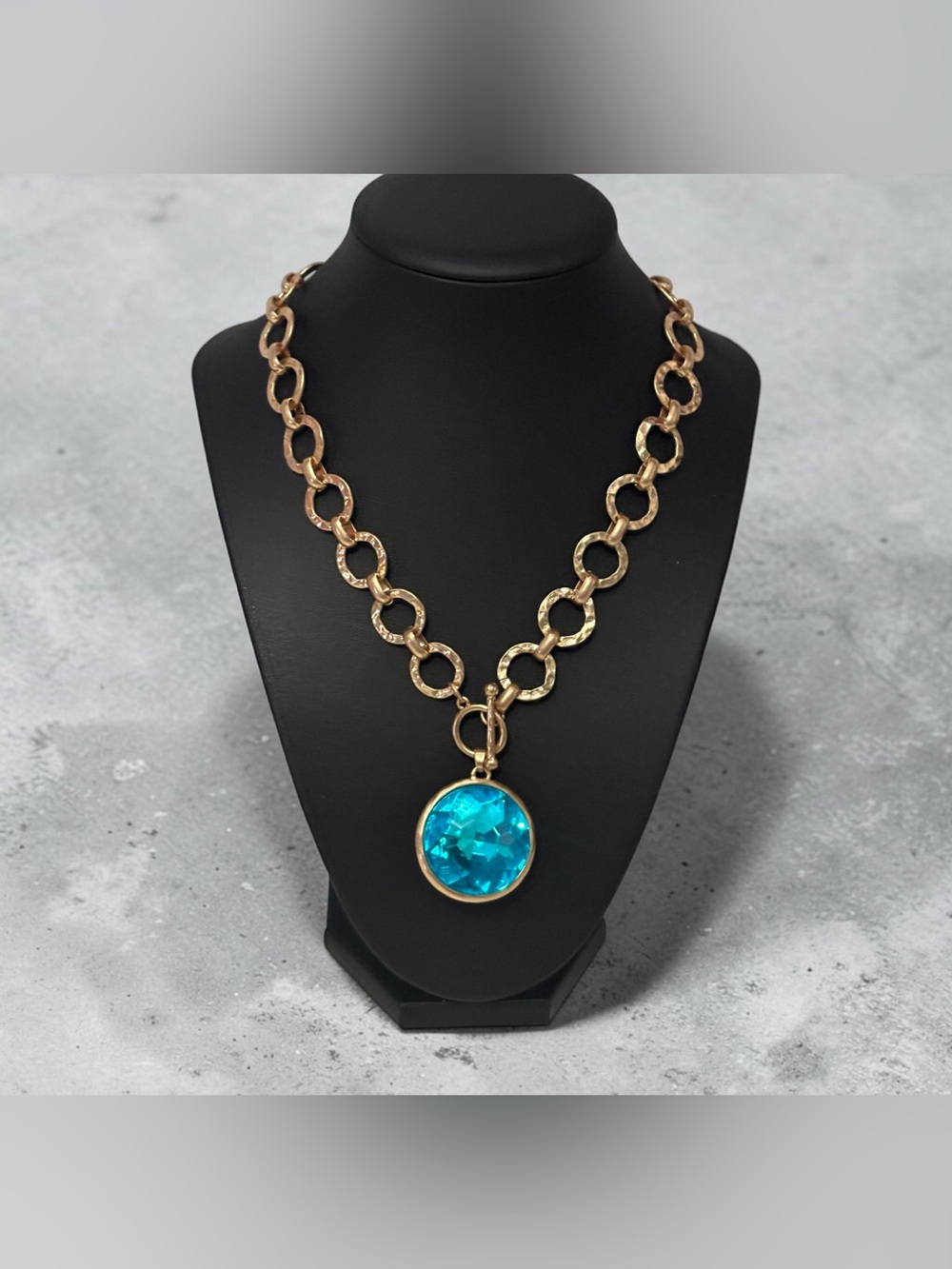 Bronze Gold Chain Necklace with Blue Pendant - Picture 4 of 5